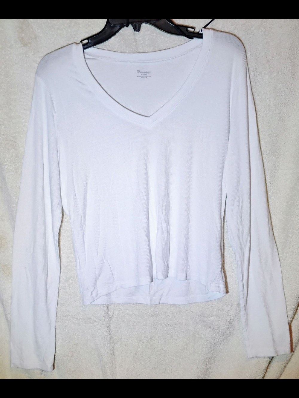 No Boundaries White V-Neck Long Sleeve Top